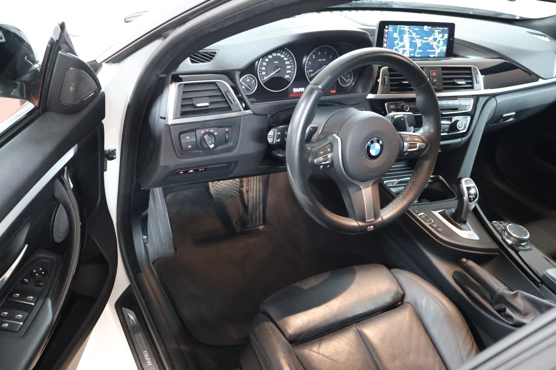 BMW 440i Gran Coupé xDrive Luxury Line Steptronic-image-6