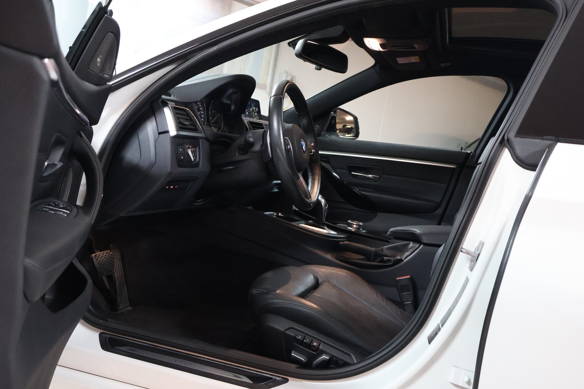 BMW 440i Gran Coupé xDrive Luxury Line Steptronic-image-5