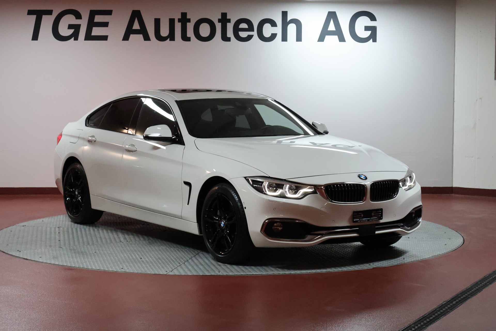 BMW 440i Gran Coupé xDrive Luxury Line Steptronic-image-2