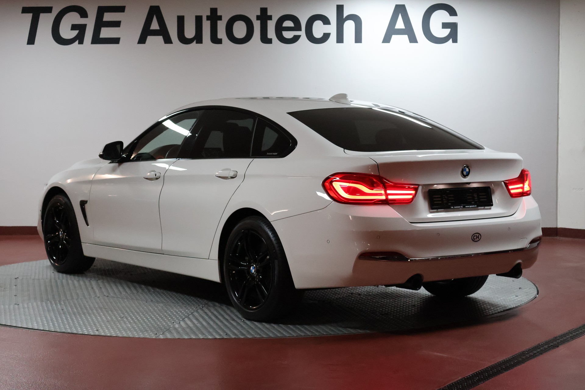 BMW 440i Gran Coupé xDrive Luxury Line Steptronic-image-18