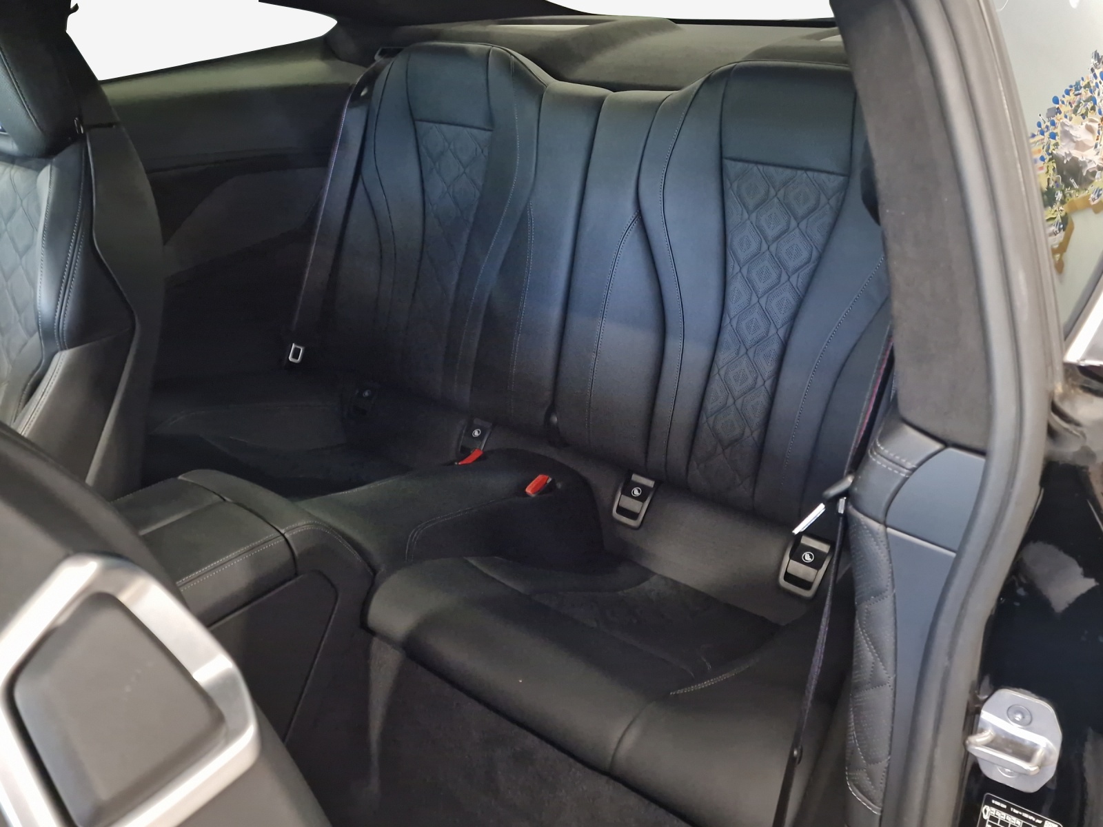 BMW M8 xDrive Steptronic M Competition-image-11