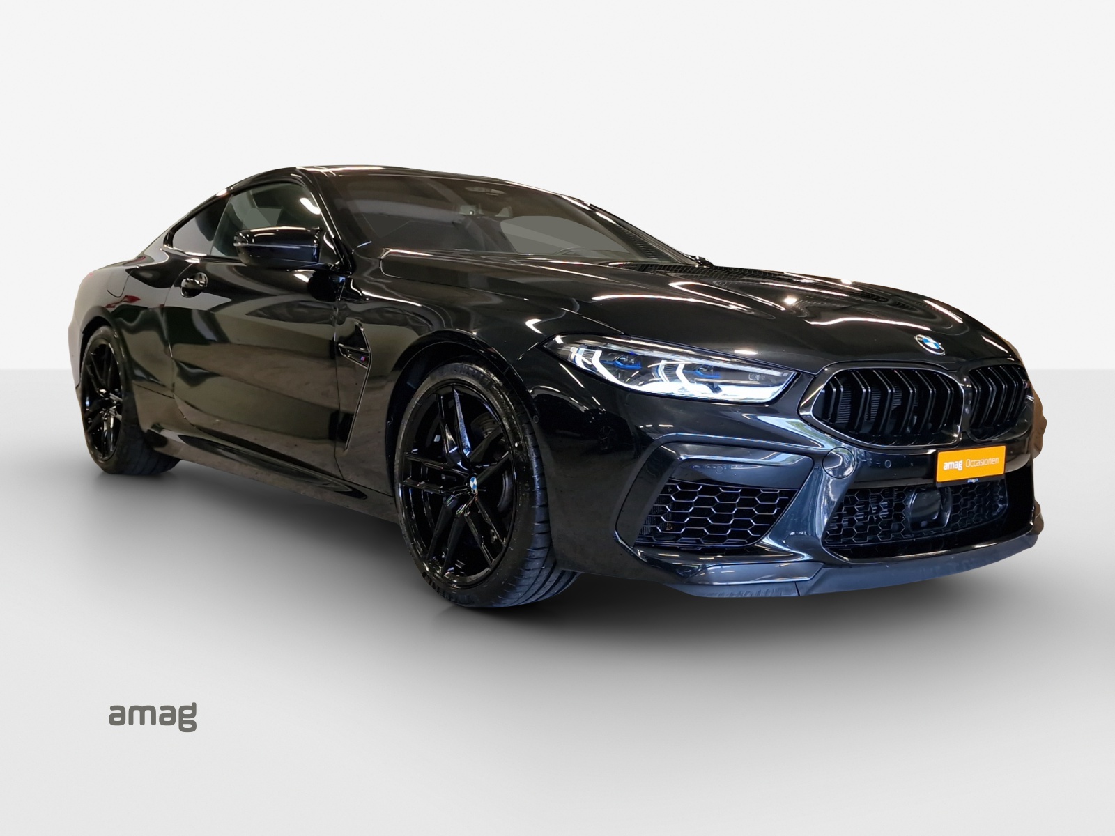 BMW M8 xDrive Steptronic M Competition-image-5