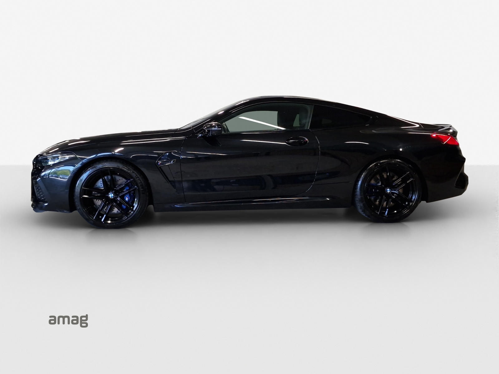 BMW M8 xDrive Steptronic M Competition-image-1