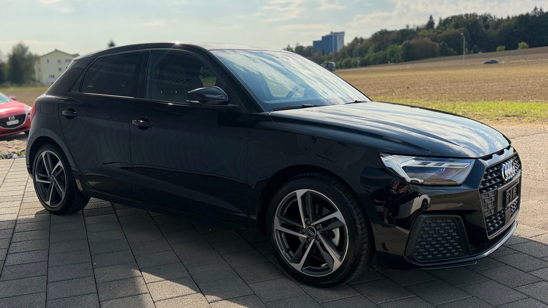 AUDI A1 Sportback S-Line 30 TFSI S-tronic / Audi-Werksgarantie & Gratis-Service 10 Jahre, 100.000 km (ASSP+)-image-5