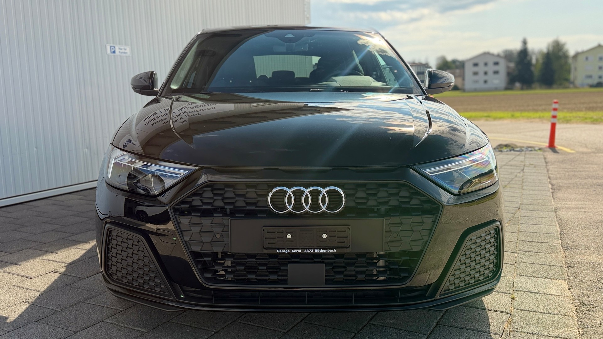AUDI A1 Sportback S-Line 30 TFSI S-tronic / Audi-Werksgarantie & Gratis-Service 10 Jahre, 100.000 km (ASSP+)-image-4