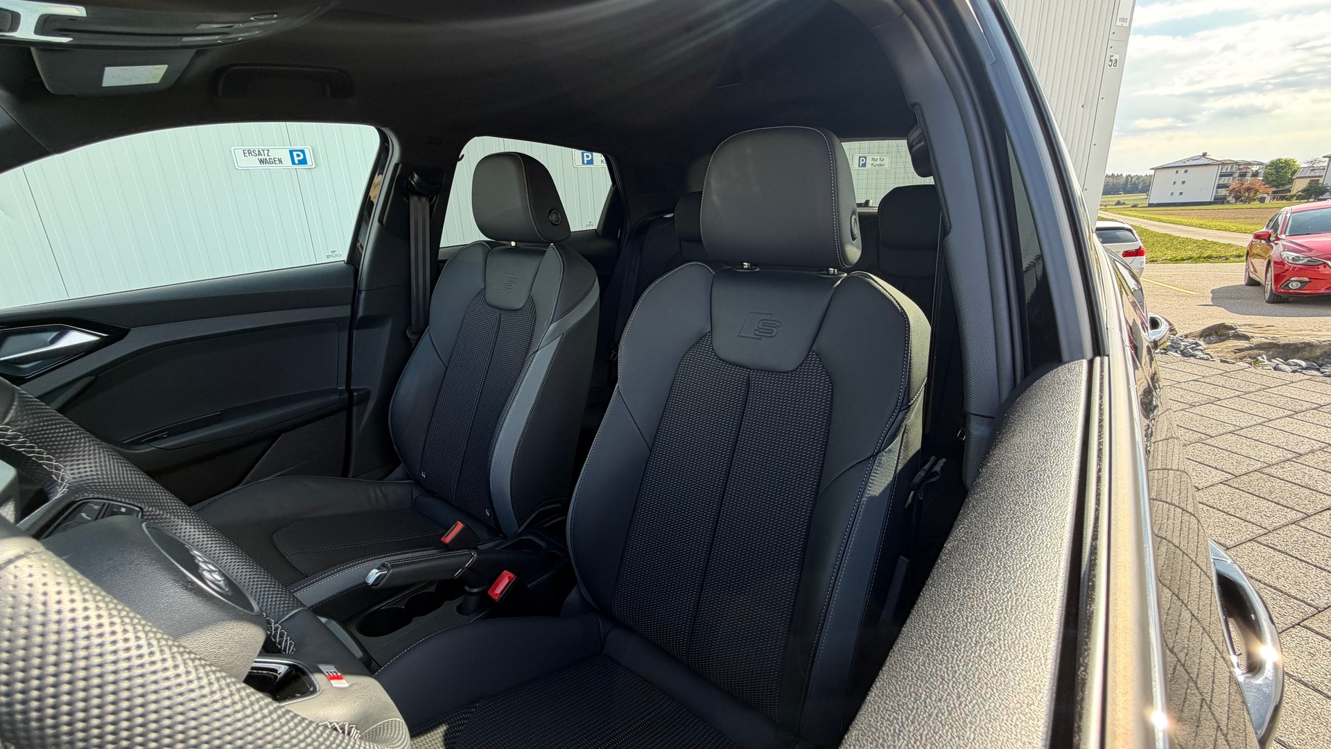 AUDI A1 Sportback S-Line 30 TFSI S-tronic / Audi-Werksgarantie & Gratis-Service 10 Jahre, 100.000 km (ASSP+)-image-10