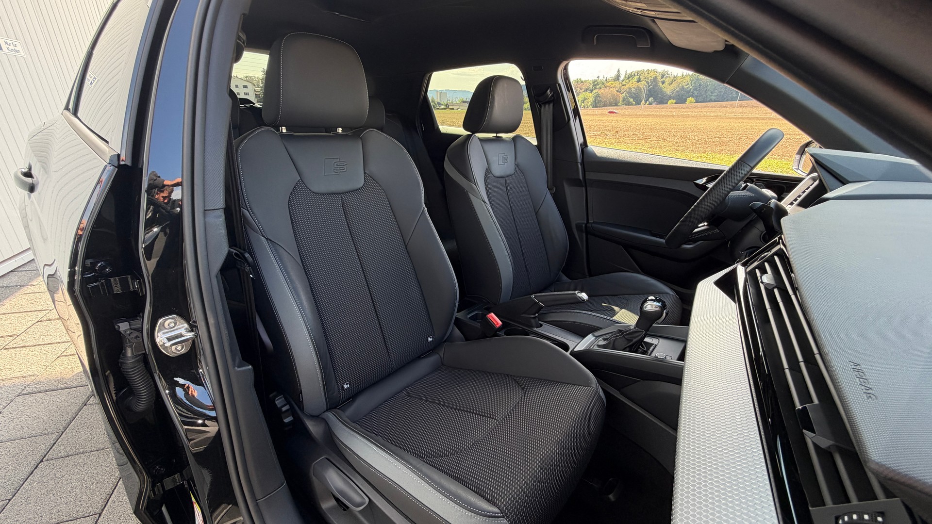 AUDI A1 Sportback S-Line 30 TFSI S-tronic / Audi-Werksgarantie & Gratis-Service 10 Jahre, 100.000 km (ASSP+)-image-20