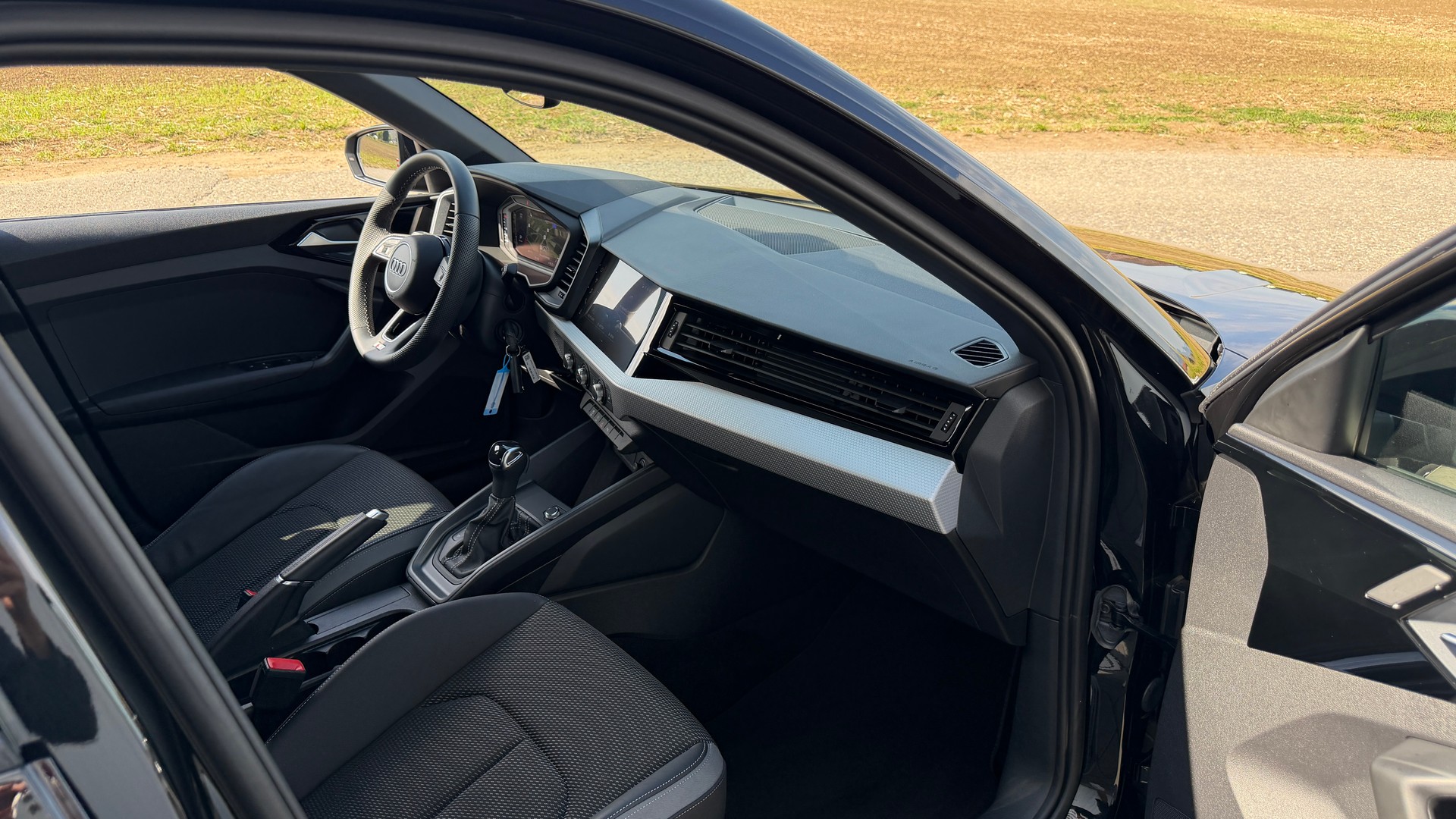 AUDI A1 Sportback S-Line 30 TFSI S-tronic / Audi-Werksgarantie & Gratis-Service 10 Jahre, 100.000 km (ASSP+)-image-19