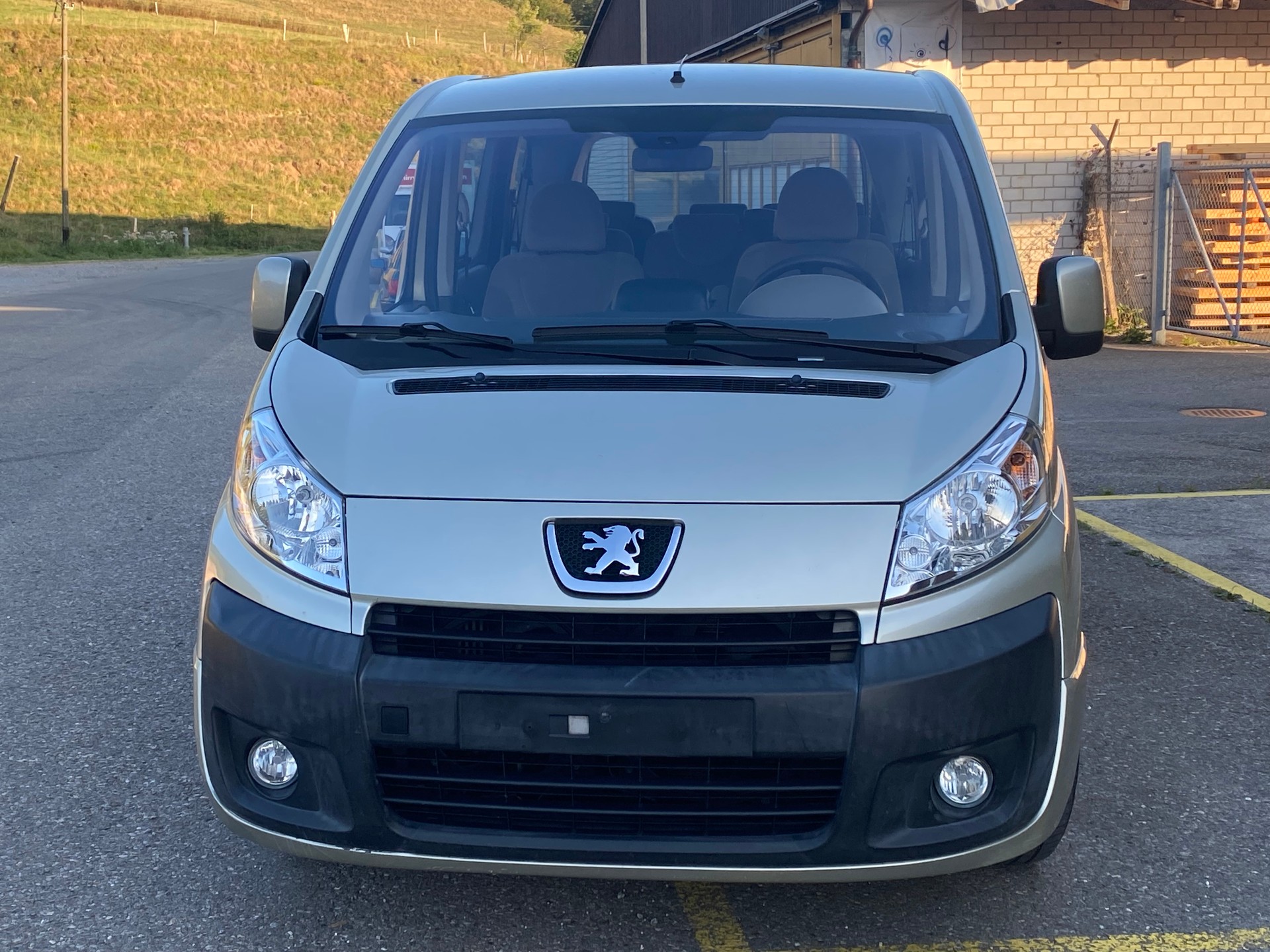 PEUGEOT Expert Tepee 2.0 HDi Confort L1 **Frisch ab MFK**