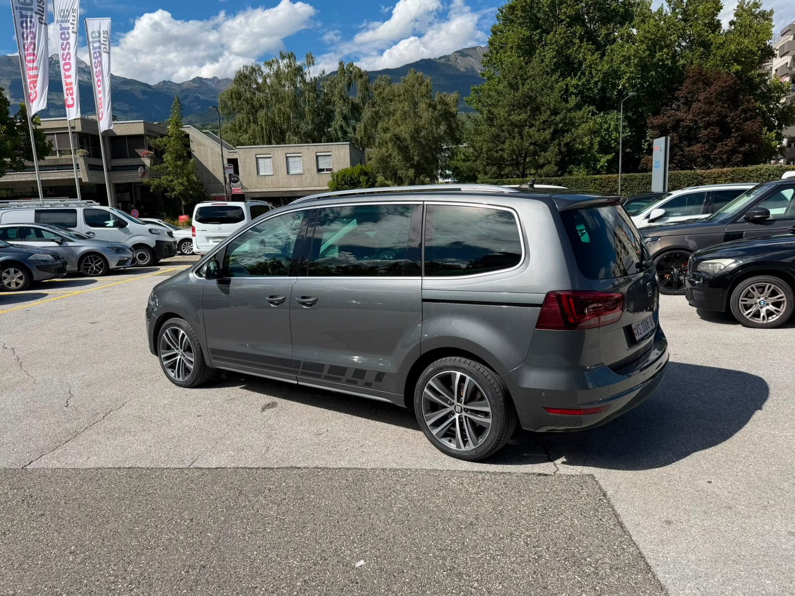SEAT Alhambra 2.0 TDI 4Drive SWISS FR-image-10