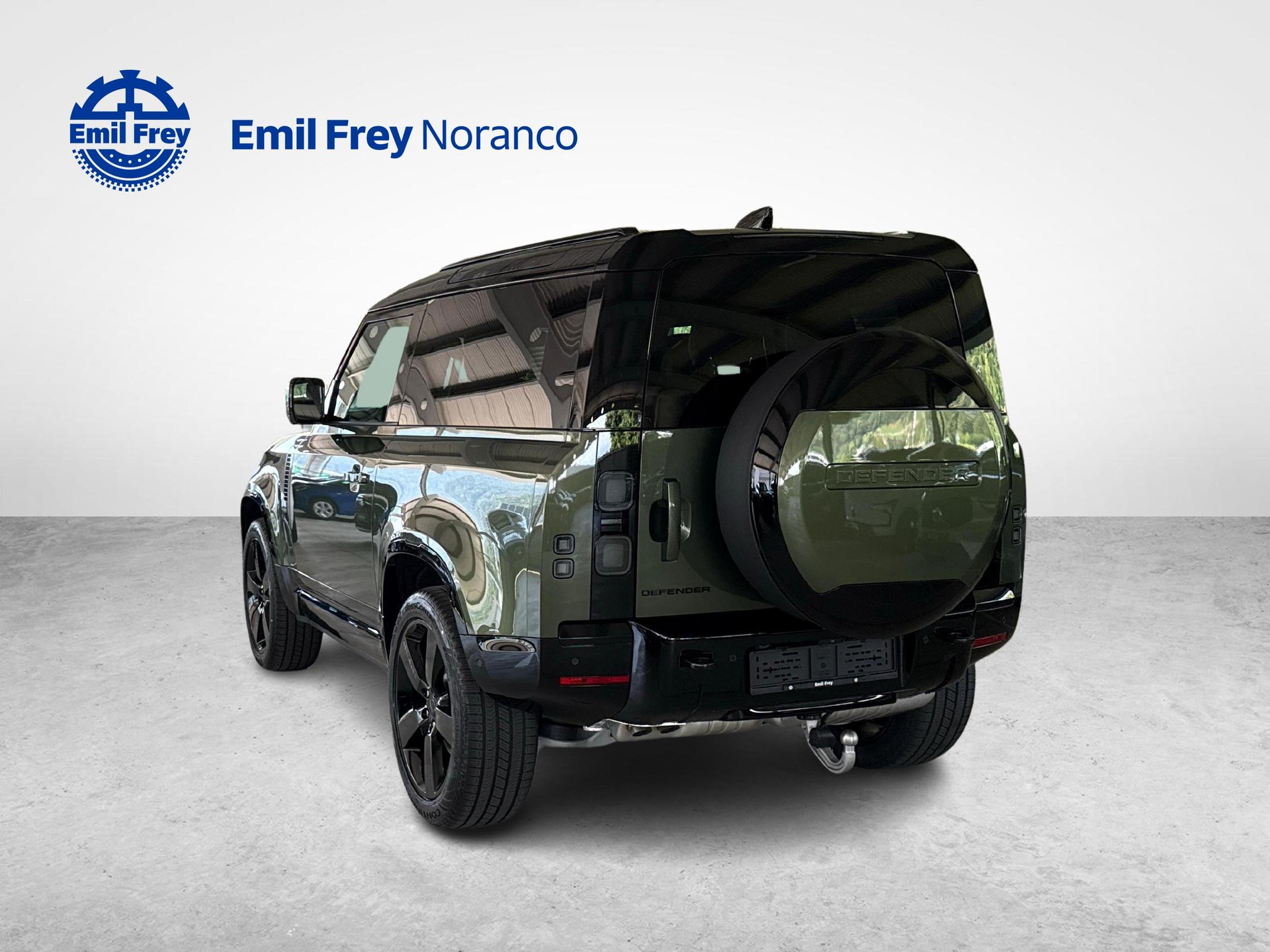 LAND ROVER Defender 90 3.0 D I6 350 X-Dynamic HSE-image-2