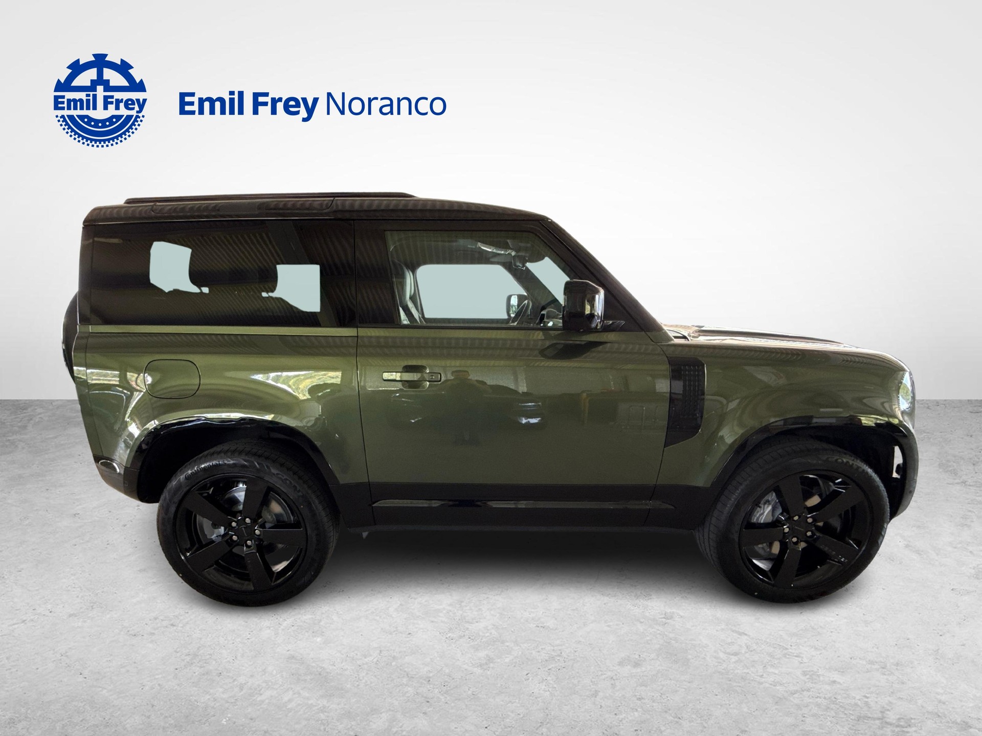 LAND ROVER Defender 90 3.0 D I6 350 X-Dynamic HSE-image-5