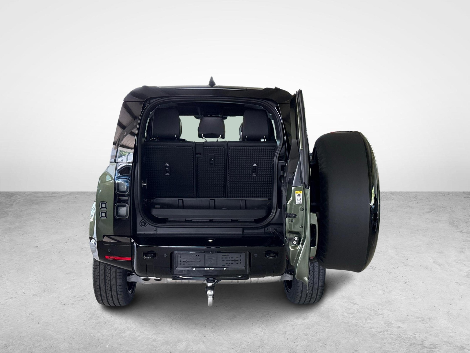 LAND ROVER Defender 90 3.0 D I6 350 X-Dynamic HSE-image-11