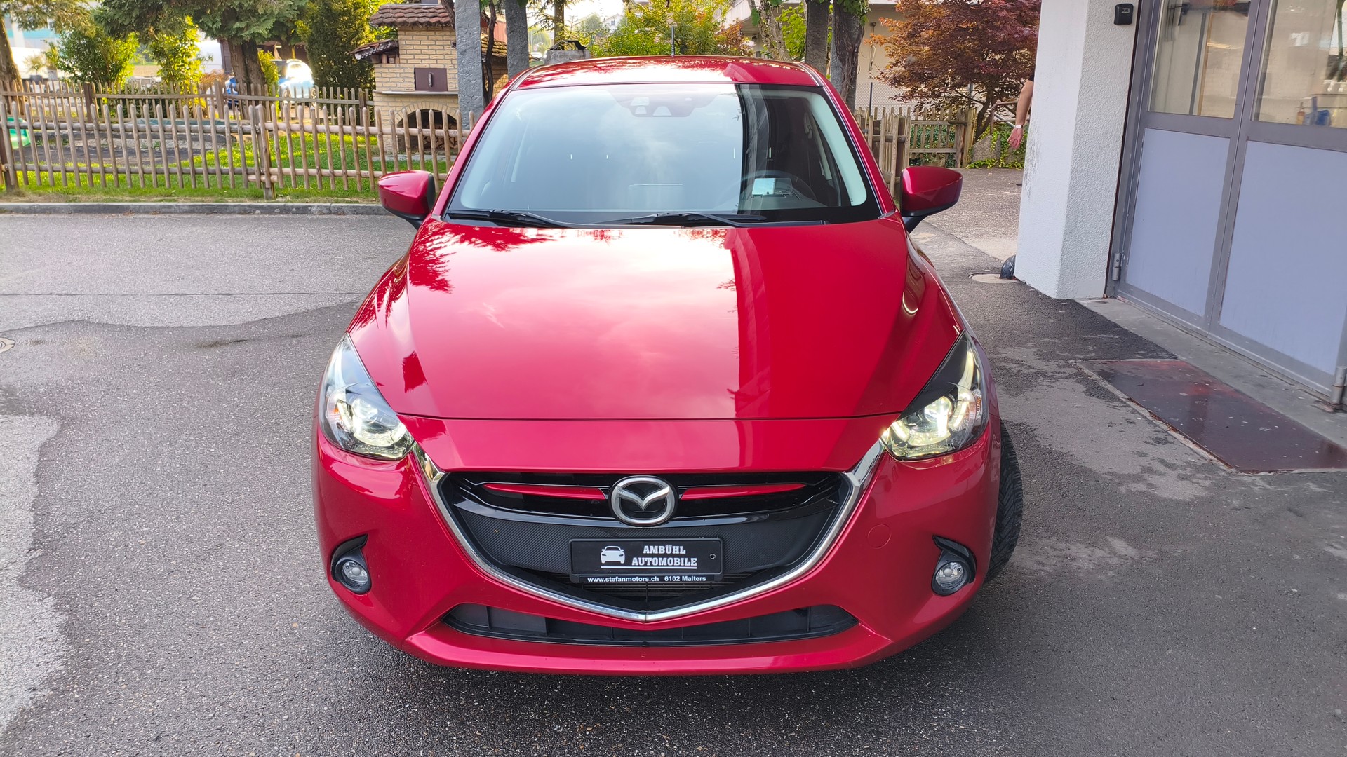 MAZDA 2 1.5i 16V Skyactiv-G Revolution-image-5