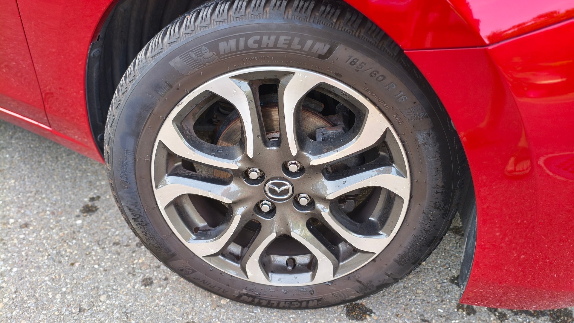 MAZDA 2 1.5i 16V Skyactiv-G Revolution-image-6