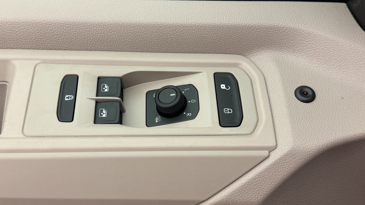 VW Multivan 1.5 eHybrid 4Motion DSG-image-8