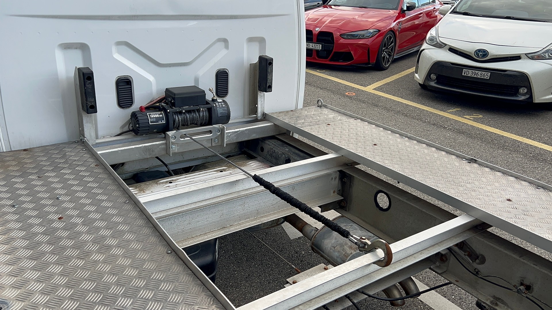 VW T5 2.0 TDI DSG-image-8