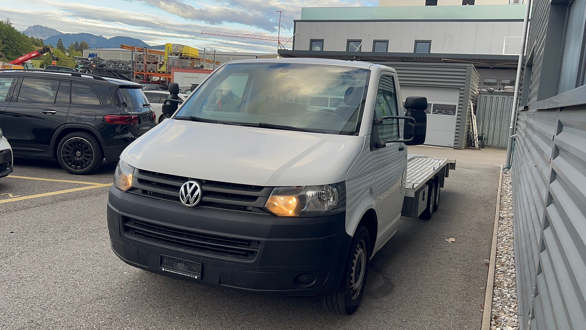 VW T5 2.0 TDI DSG-image-1