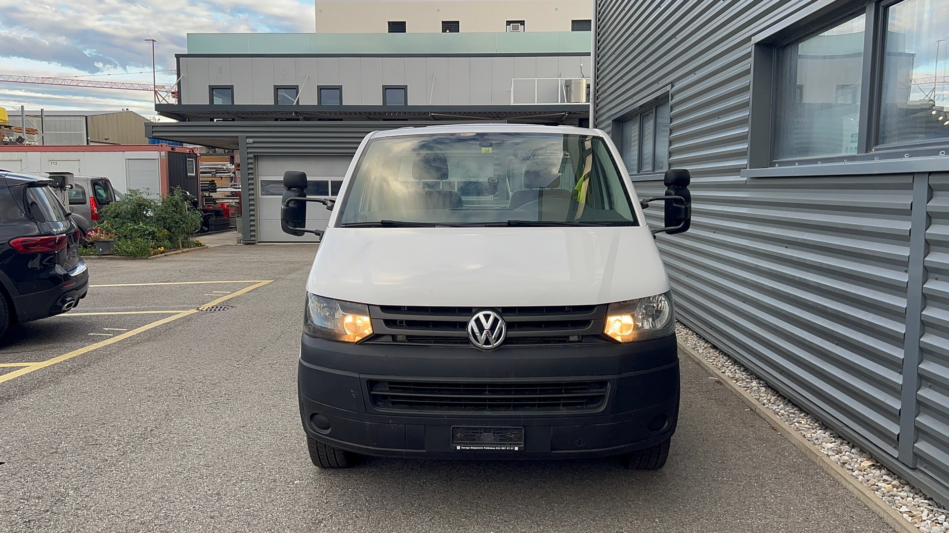 VW T5 2.0 TDI DSG-image-2