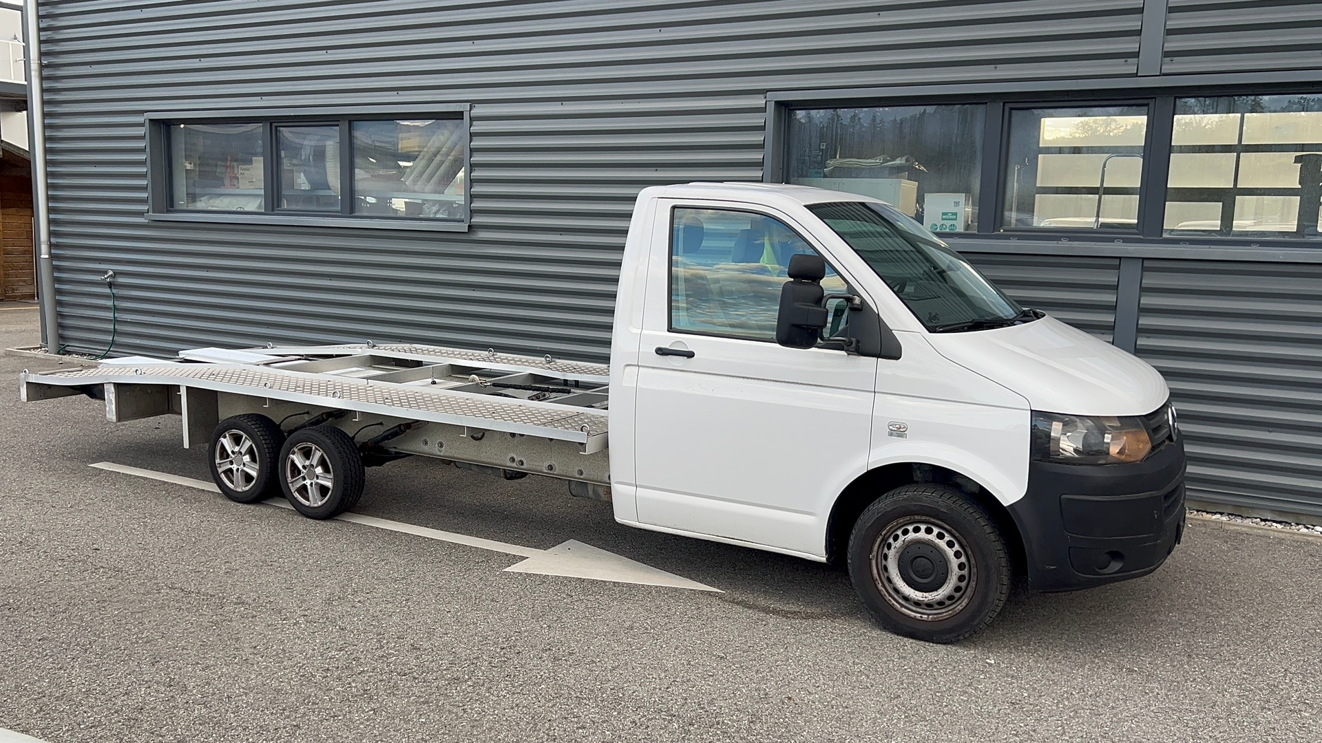 VW T5 2.0 TDI DSG-image-3