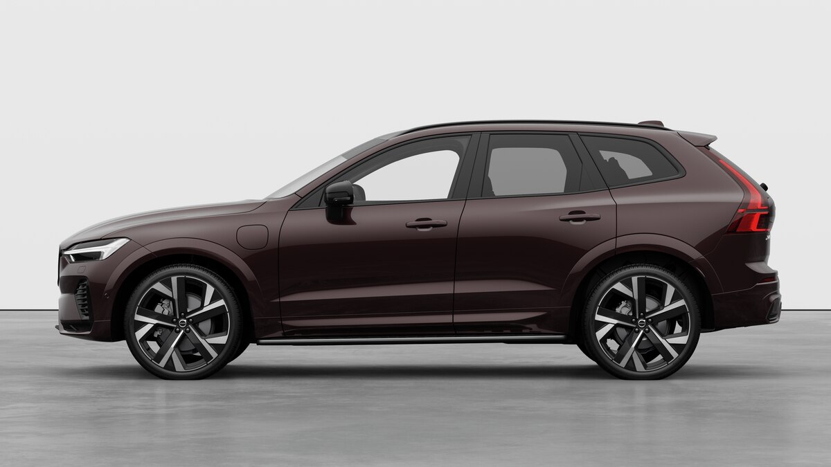 VOLVO XC60 2.0 T6 TE Ultra Dark eAWD-image-2