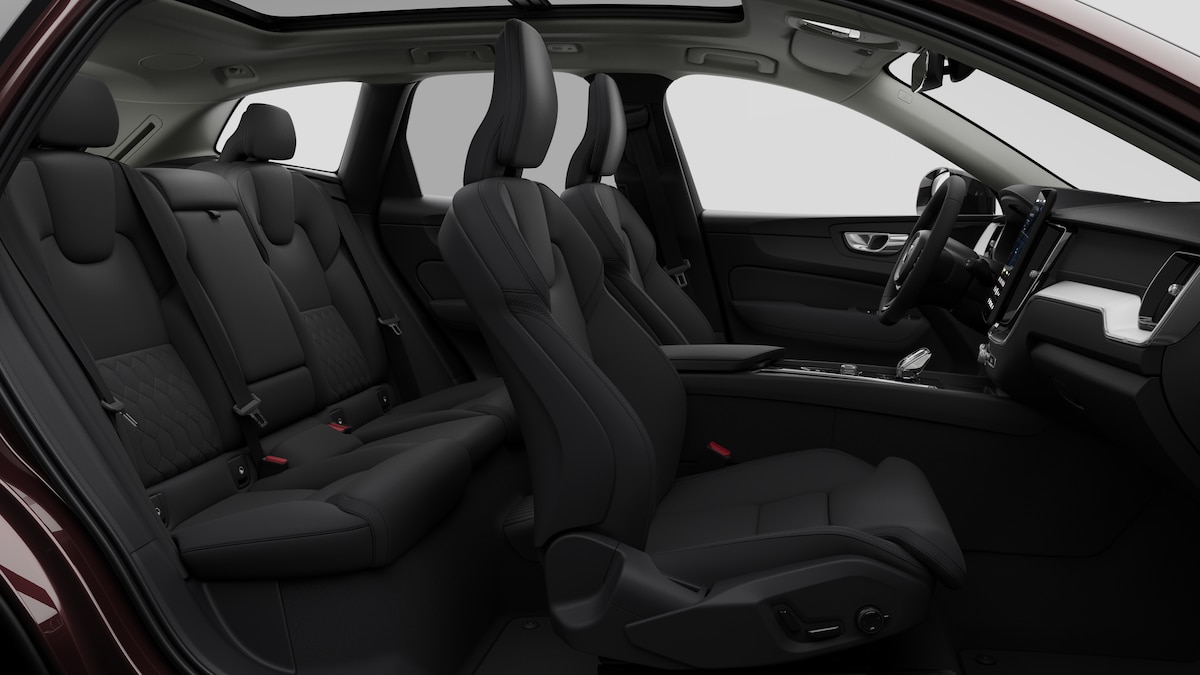 VOLVO XC60 2.0 T6 TE Ultra Dark eAWD-image-13