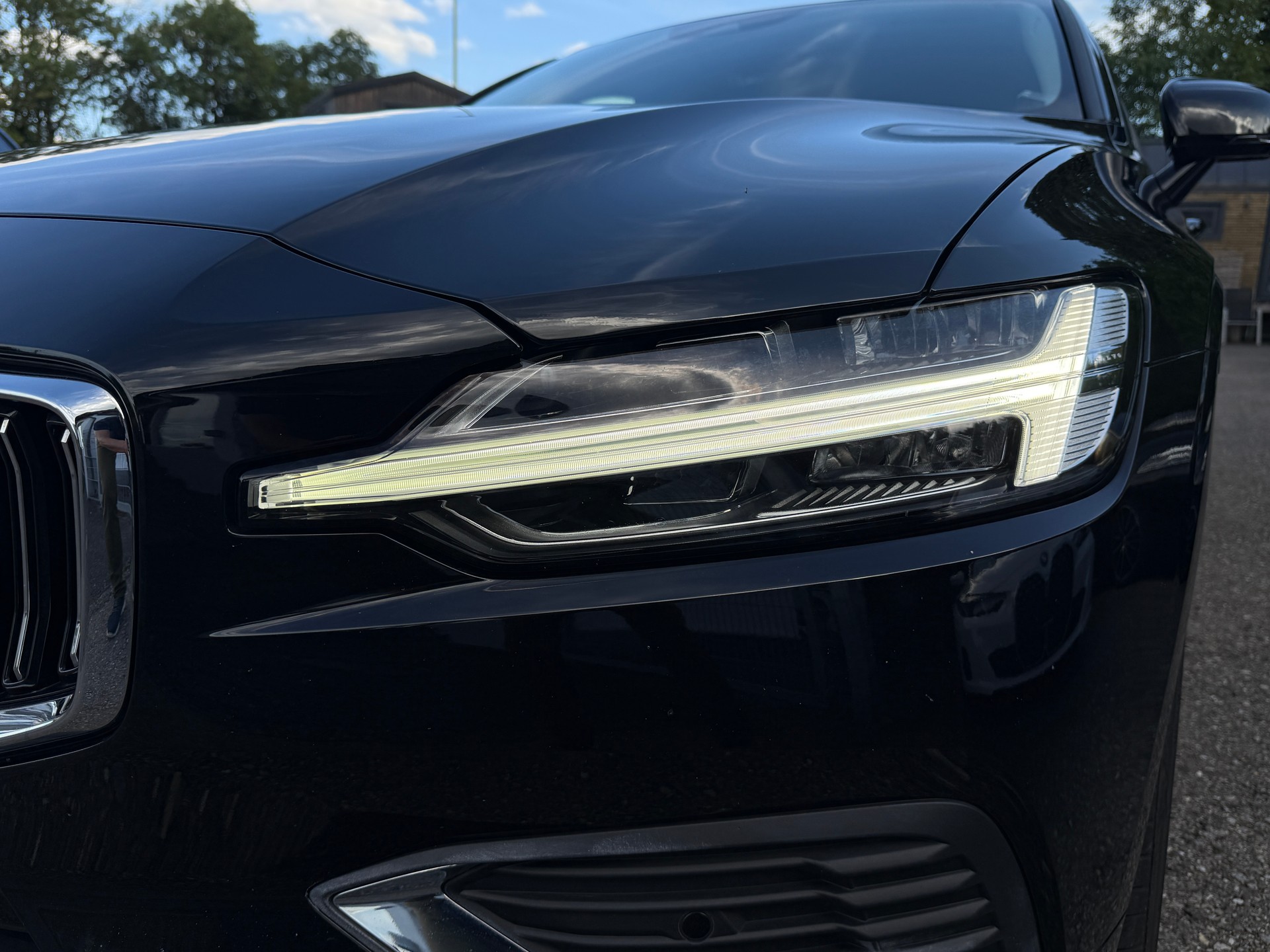 VOLVO V60 T6 eAWD Twin Engine Inscription Geartronic-image-16