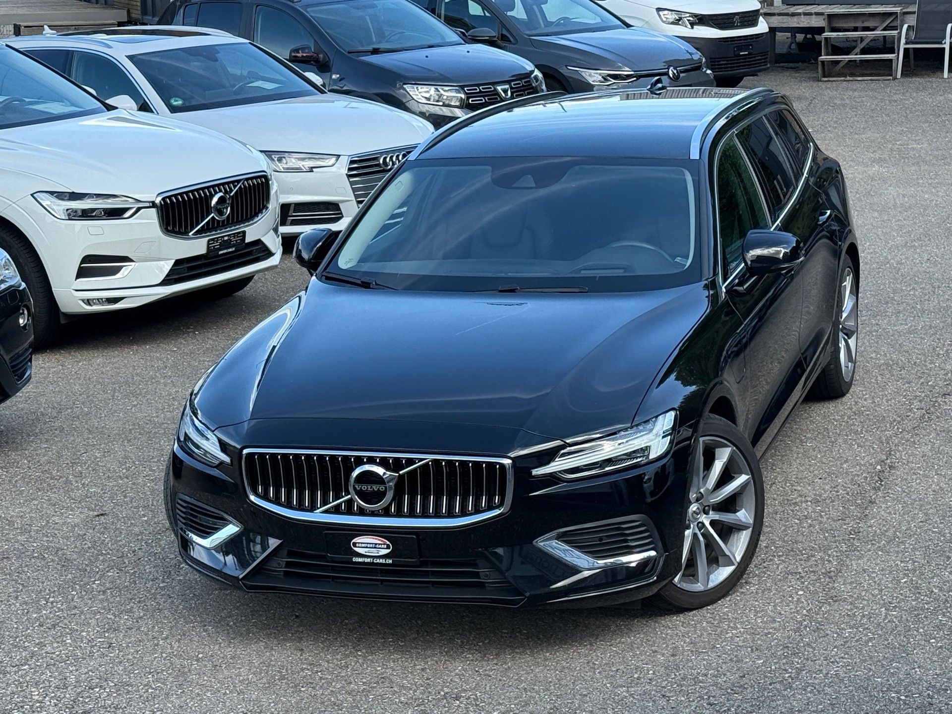VOLVO V60 T6 eAWD Twin Engine Inscription Geartronic-image-0