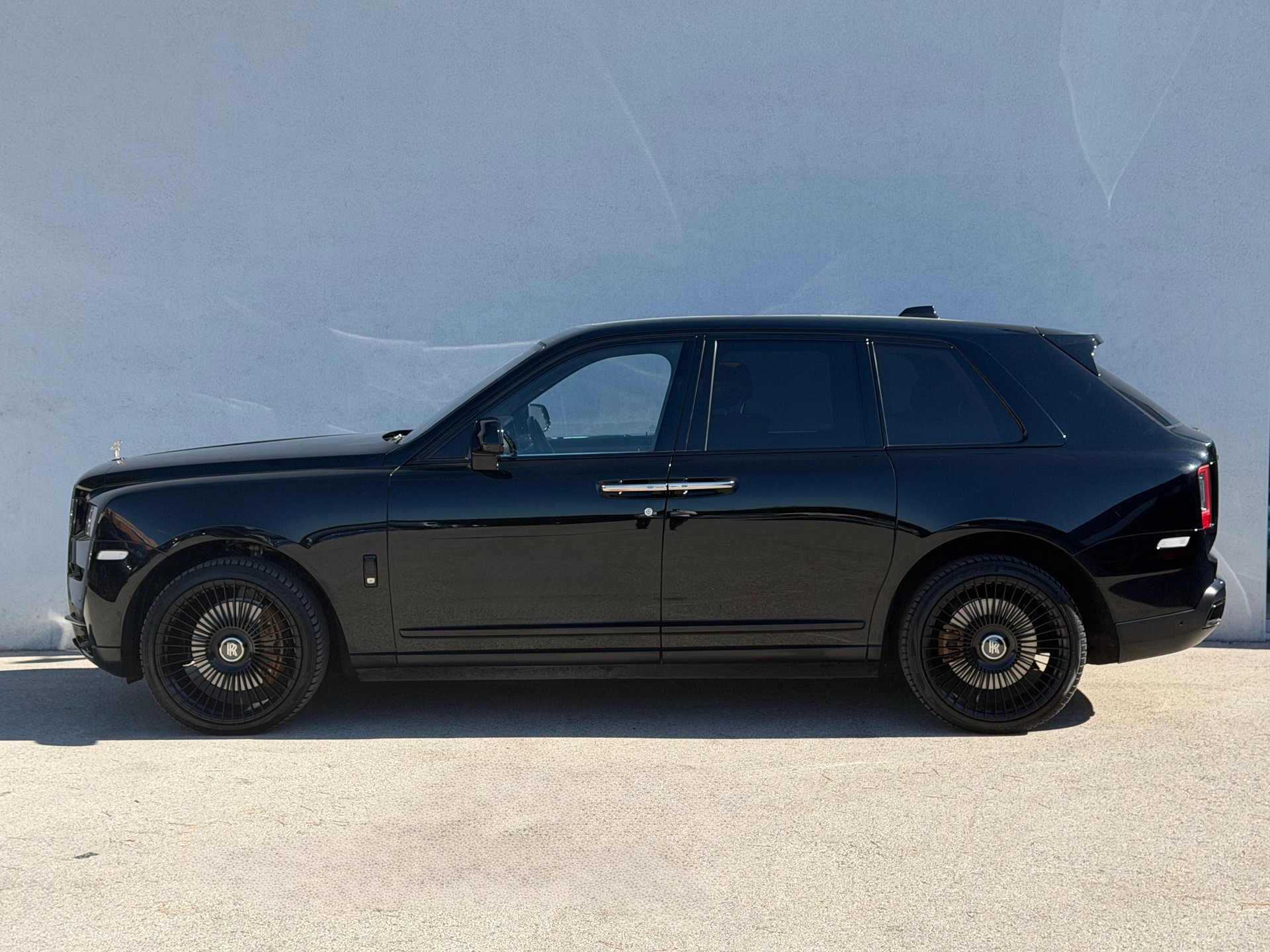 ROLLS-ROYCE Cullinan 6.7 V12-image-2