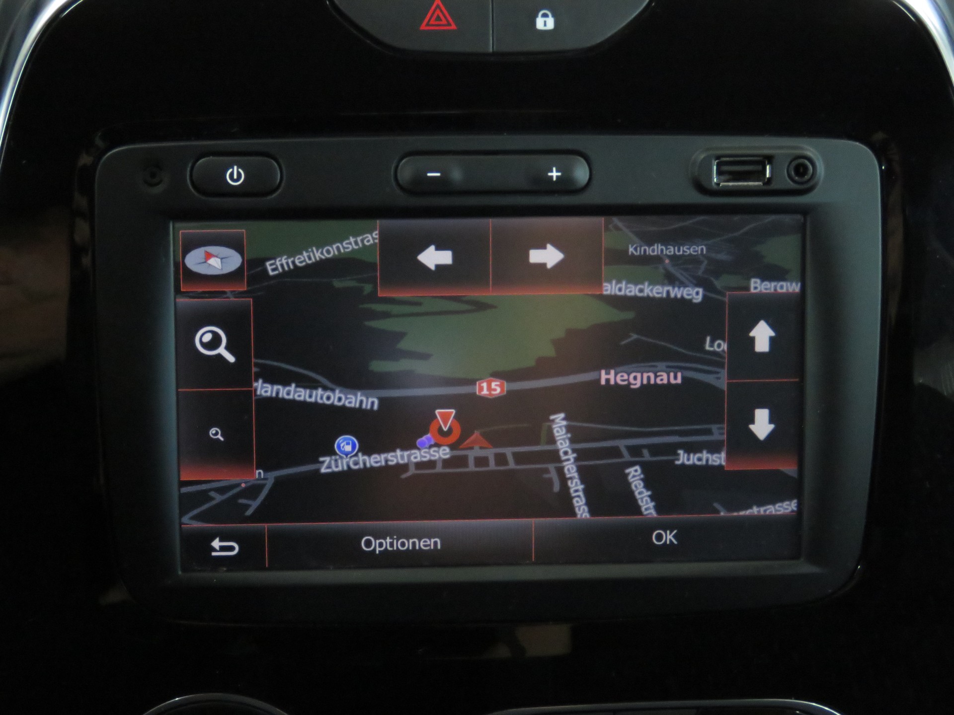 RENAULT Captur 1.2 T 16V Intens EDC (Automat, AHK 1.2 t)-image-18