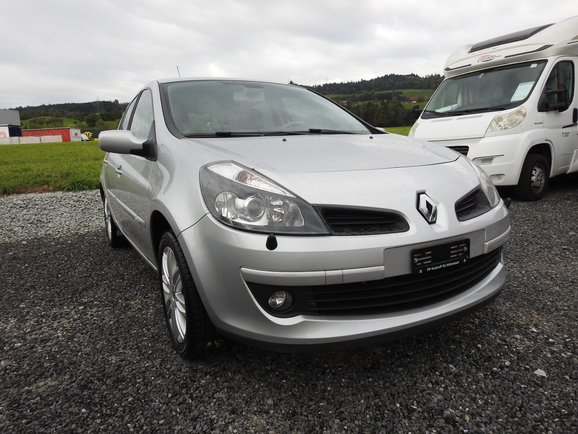 RENAULT Clio 2.0 16V Dynamique Automatic-image-7