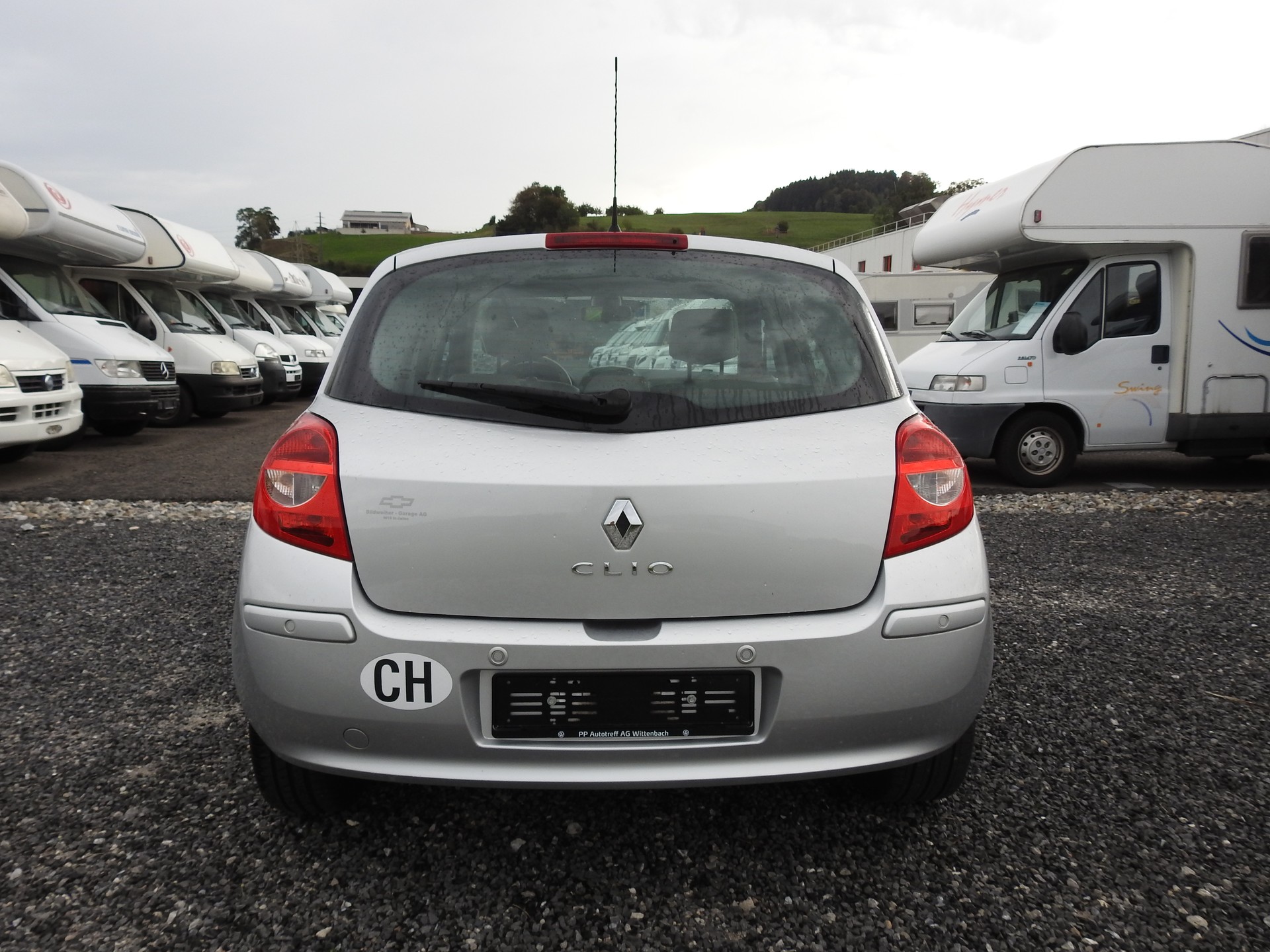 RENAULT Clio 2.0 16V Dynamique Automatic-image-4