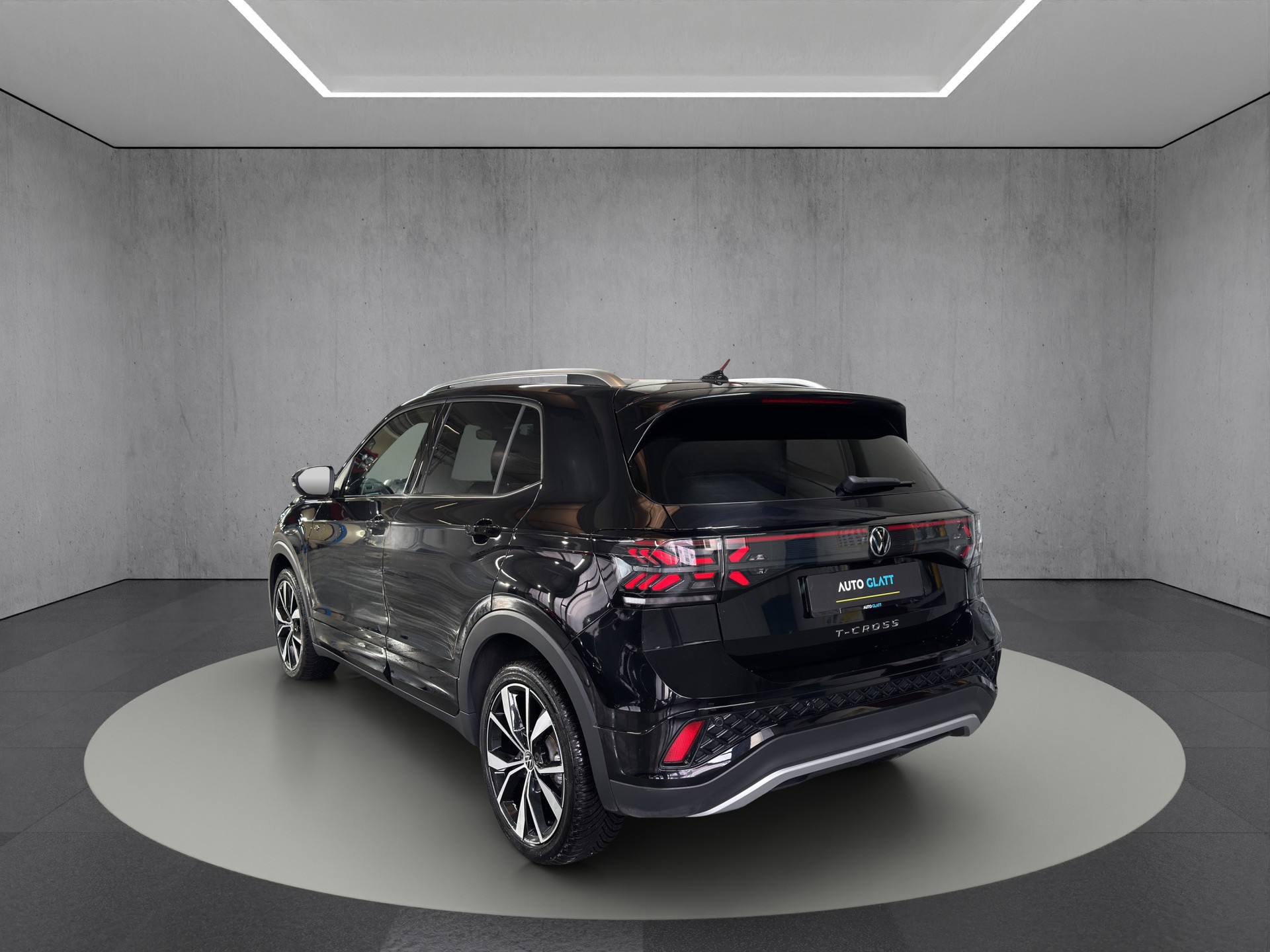 VW T-Cross 1.5 TSI EVO ACT R-Line DSG "AHK-Navi-RF.-Kamera"-image-4