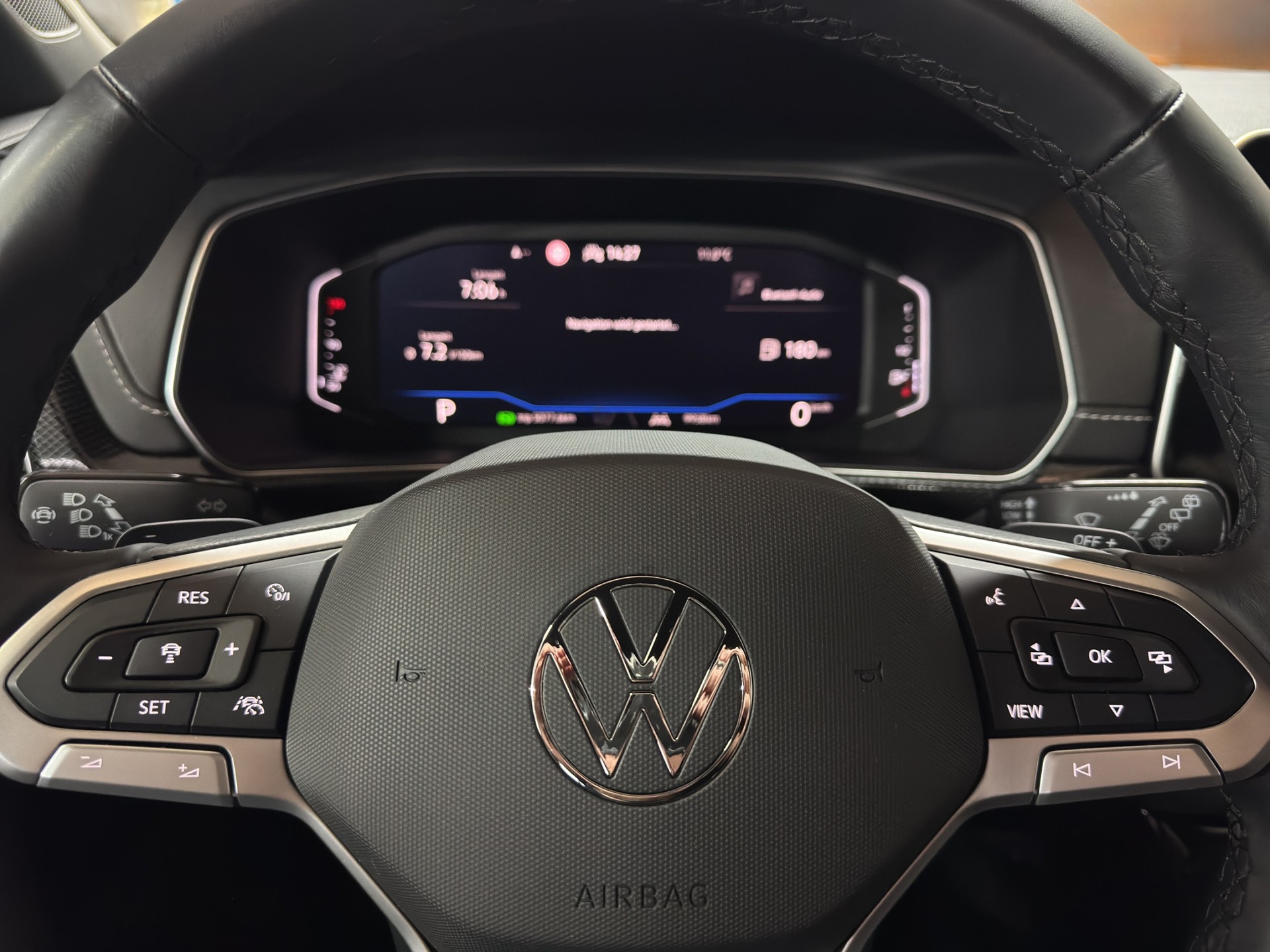 VW T-Cross 1.5 TSI EVO ACT R-Line DSG "AHK-Navi-RF.-Kamera"-image-13
