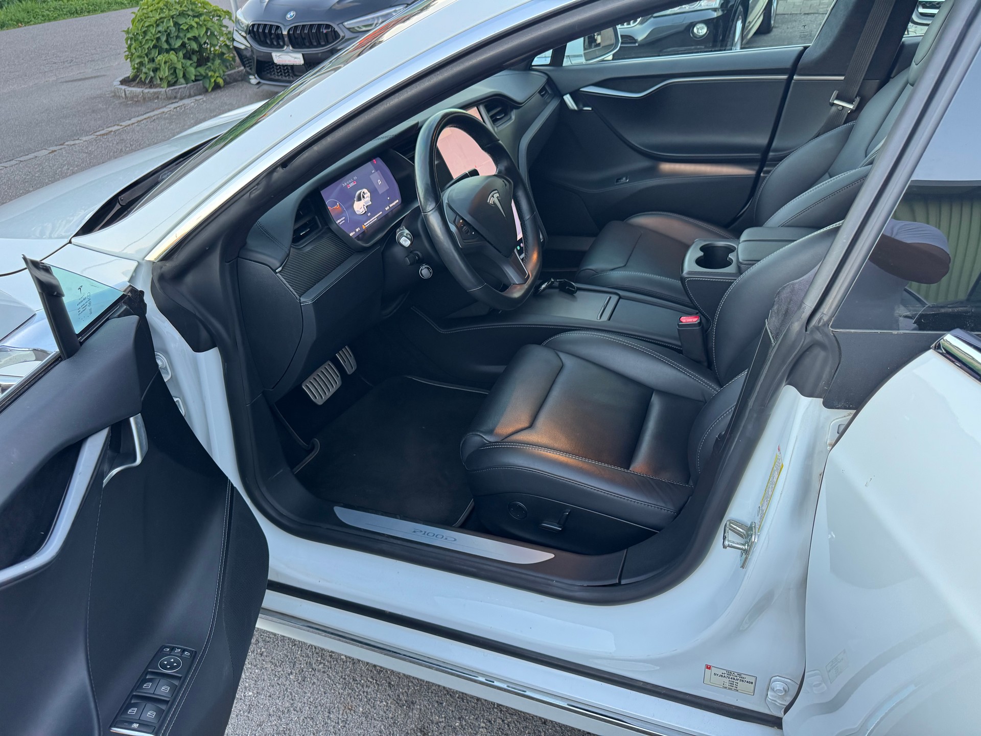 TESLA Model S 100 Ludicrous Performance-image-23