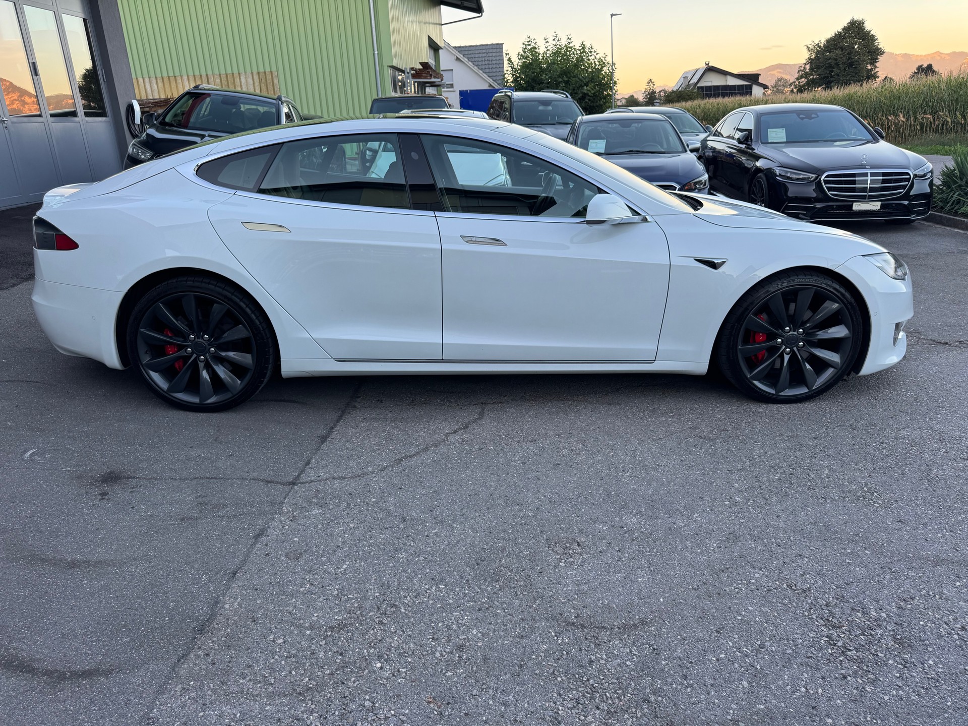 TESLA Model S 100 Ludicrous Performance-image-12