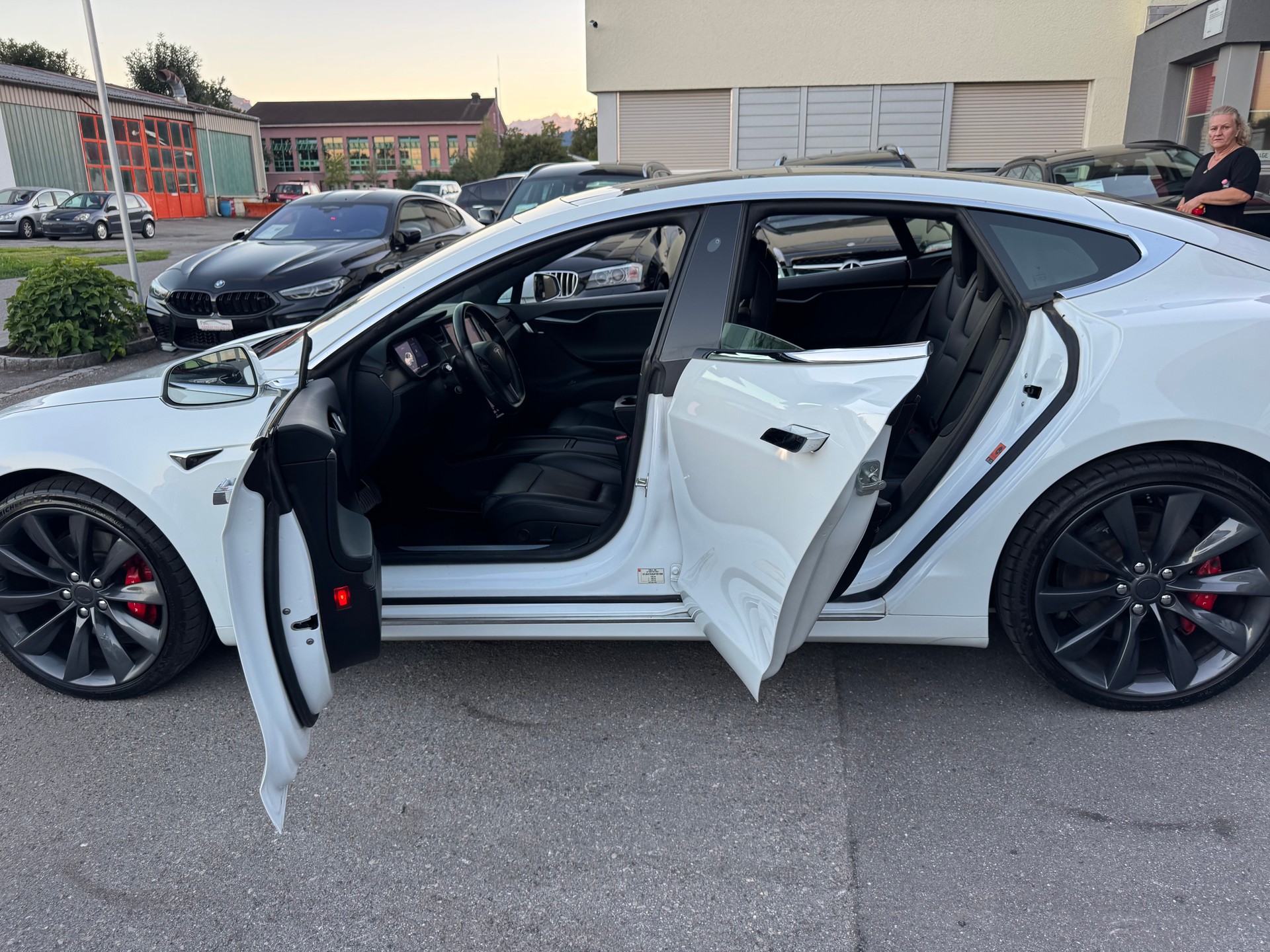 TESLA Model S 100 Ludicrous Performance-image-26