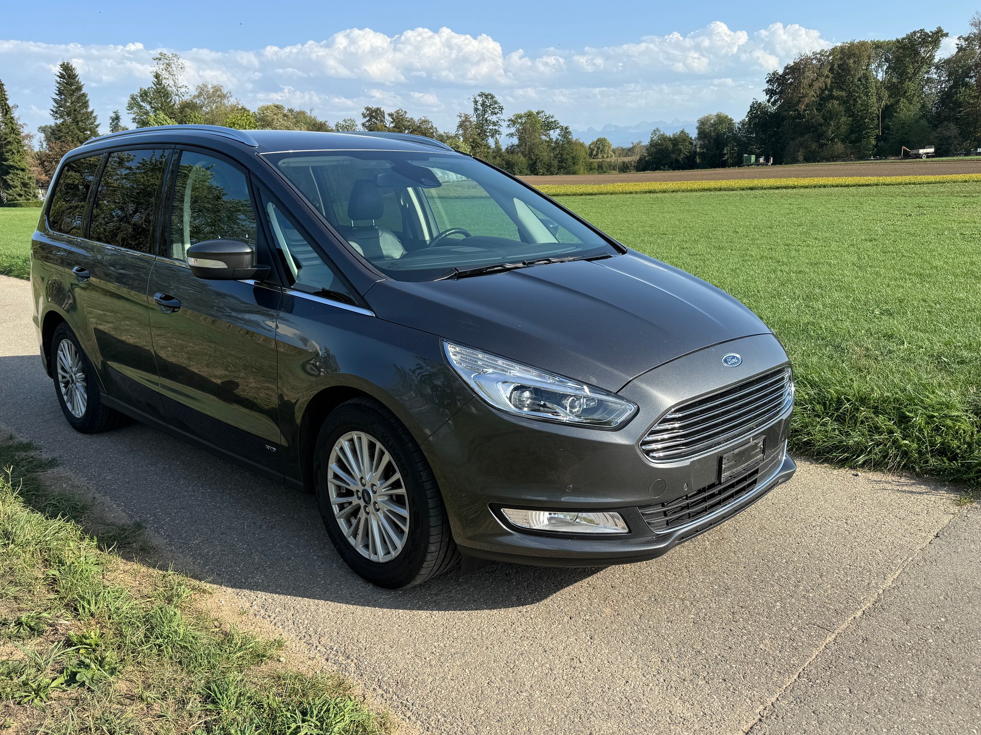 FORD Galaxy 2.0 TDCi Titanium AWD PowerShift-image-1