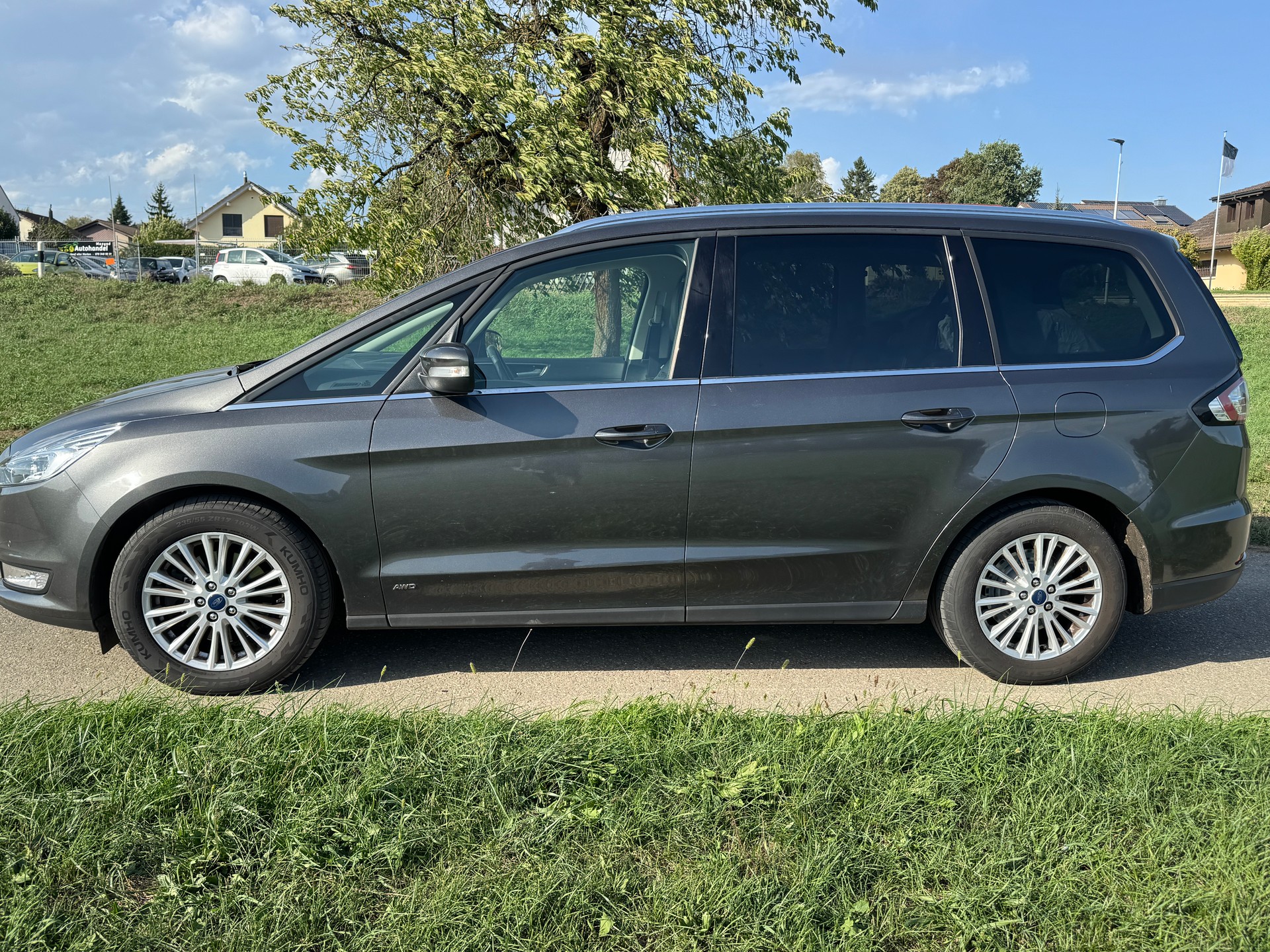 FORD Galaxy 2.0 TDCi Titanium AWD PowerShift-image-3