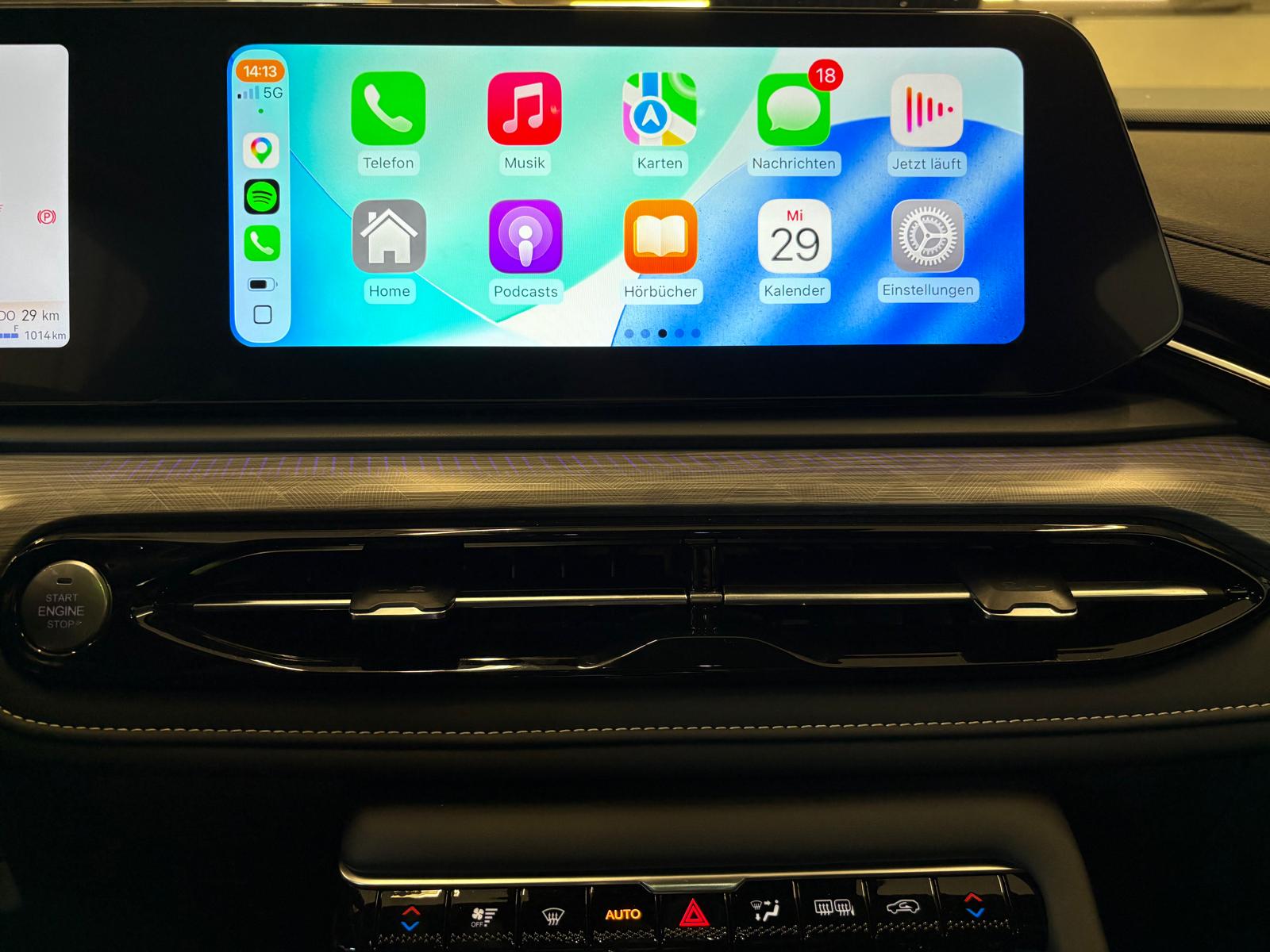 JAC JS6 1.5 PHEV-image-13