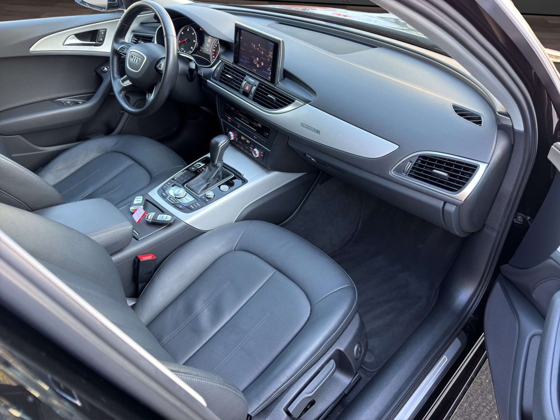 AUDI A6 Limousine 3.0 TDI V6 quattro S-tronic MFK/Garnatie-image-14