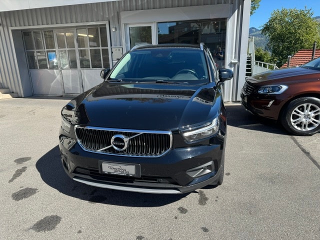 VOLVO XC40 2.0 D3 Momentum AWD-image-6