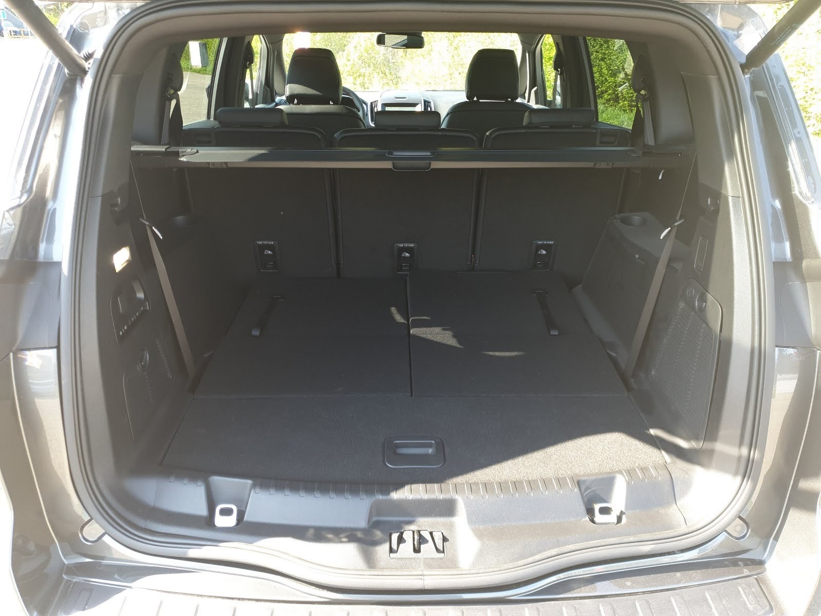 FORD S-Max 2.0 TDCi 190 ST-Line-image-16