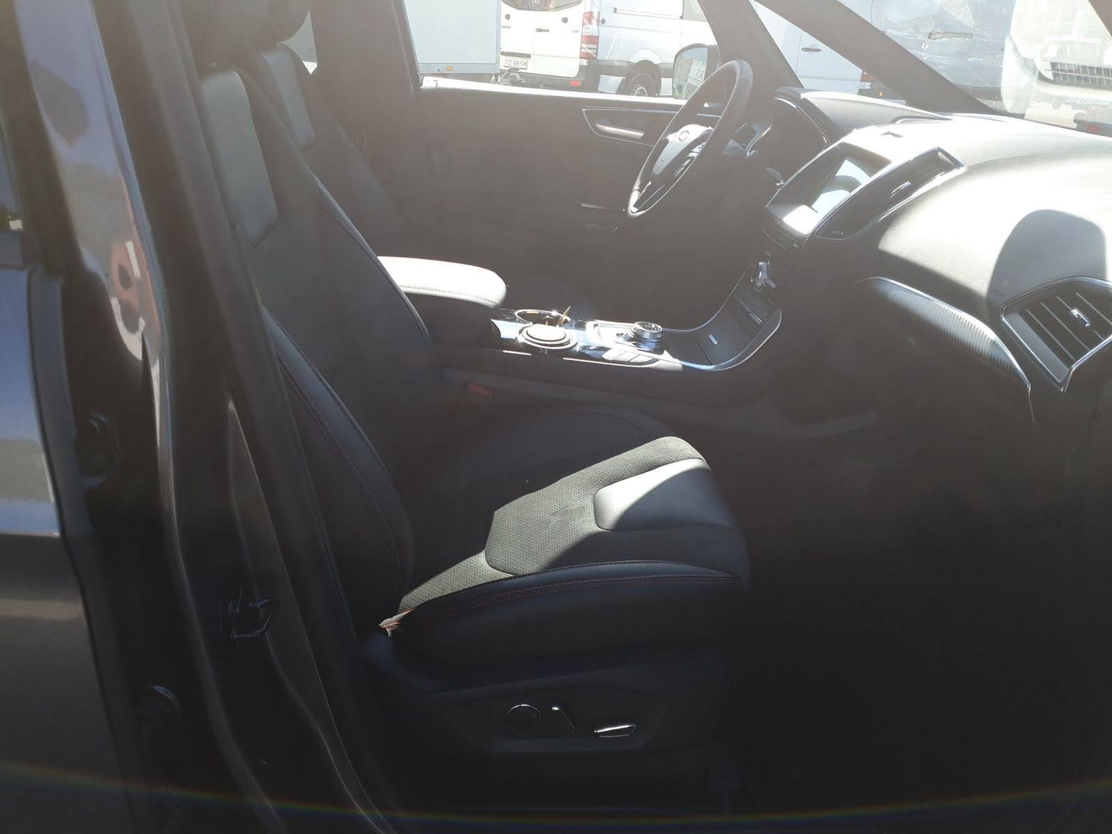 FORD S-Max 2.0 TDCi 190 ST-Line-image-14