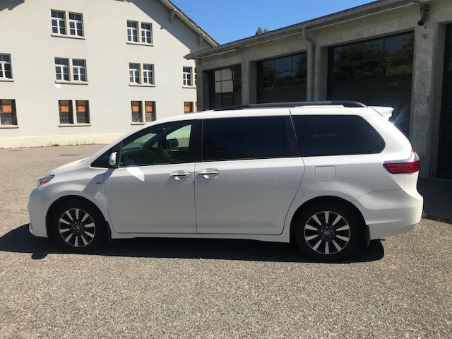 TOYOTA Sienna 3.5 A 4WD Limited Premium-image-2