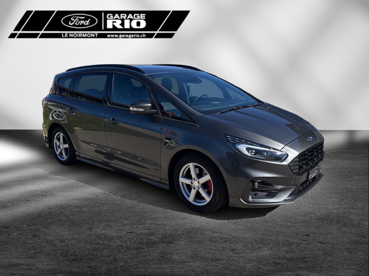 FORD S-Max 2.0TDCi ST-Line AWD-image-2