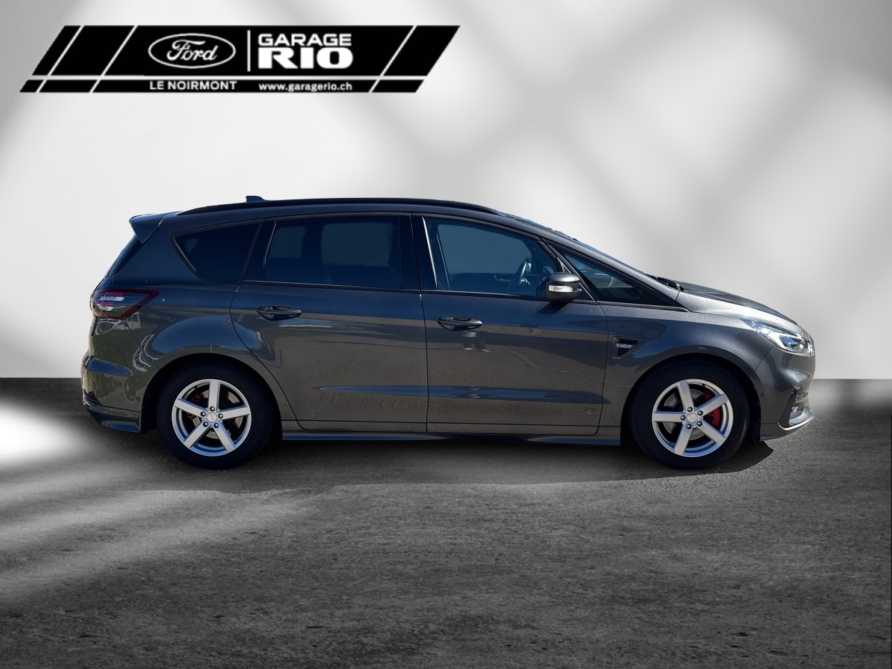 FORD S-Max 2.0TDCi ST-Line AWD-image-3