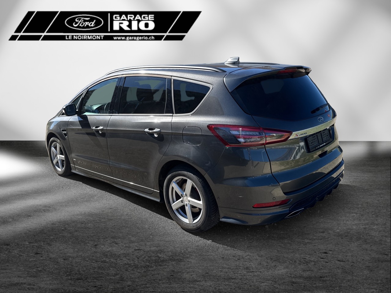FORD S-Max 2.0TDCi ST-Line AWD-image-5