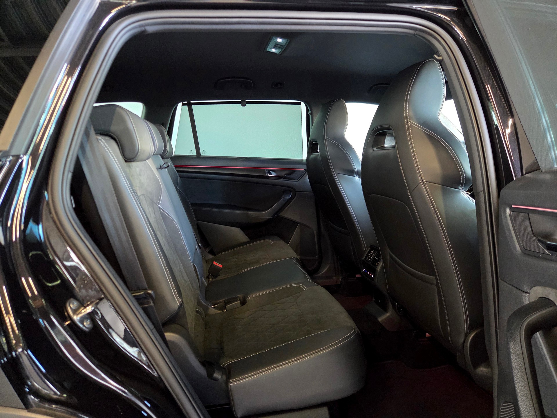 SKODA Kodiaq 2.0 TDI 200 Sportline DSG 7-Plätzer-image-19