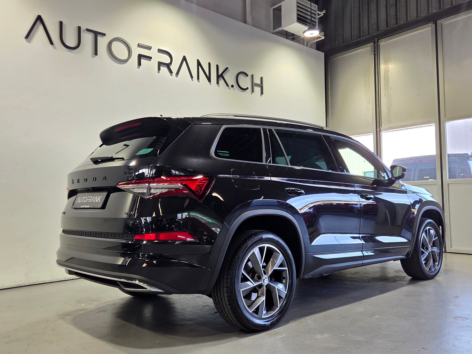 SKODA Kodiaq 2.0 TDI 200 Sportline DSG 7-Plätzer-image-7